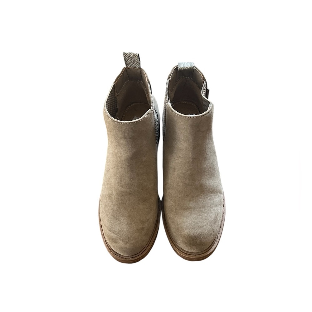 EUC Women’s Mukluks Ankle Boots